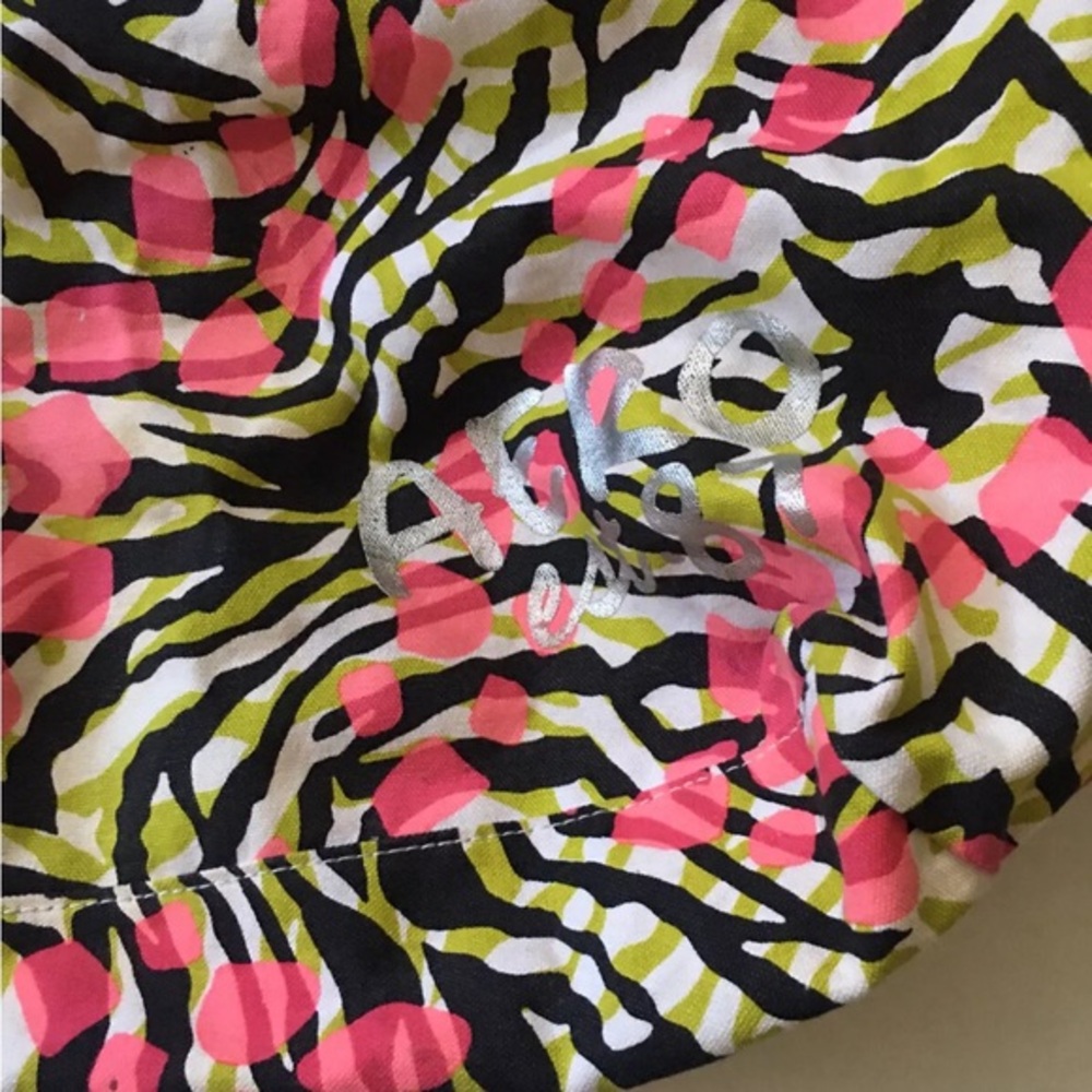 Aeropostale Shoulder Bag Purse Zebra Style Print Pink‎ - Picture 3 of 4
